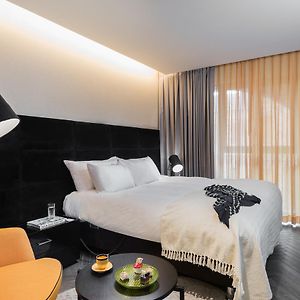 Queen Suite